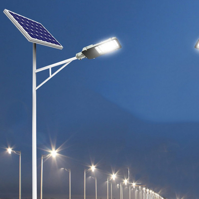 Mono Solar Panel Commercial Solar Powered Street Light For Outdoor Lighting